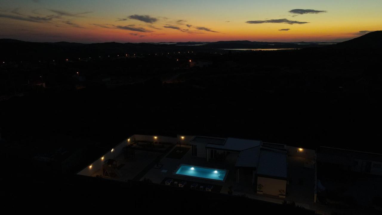 Resort Renjeland Шибеник Экстерьер фото